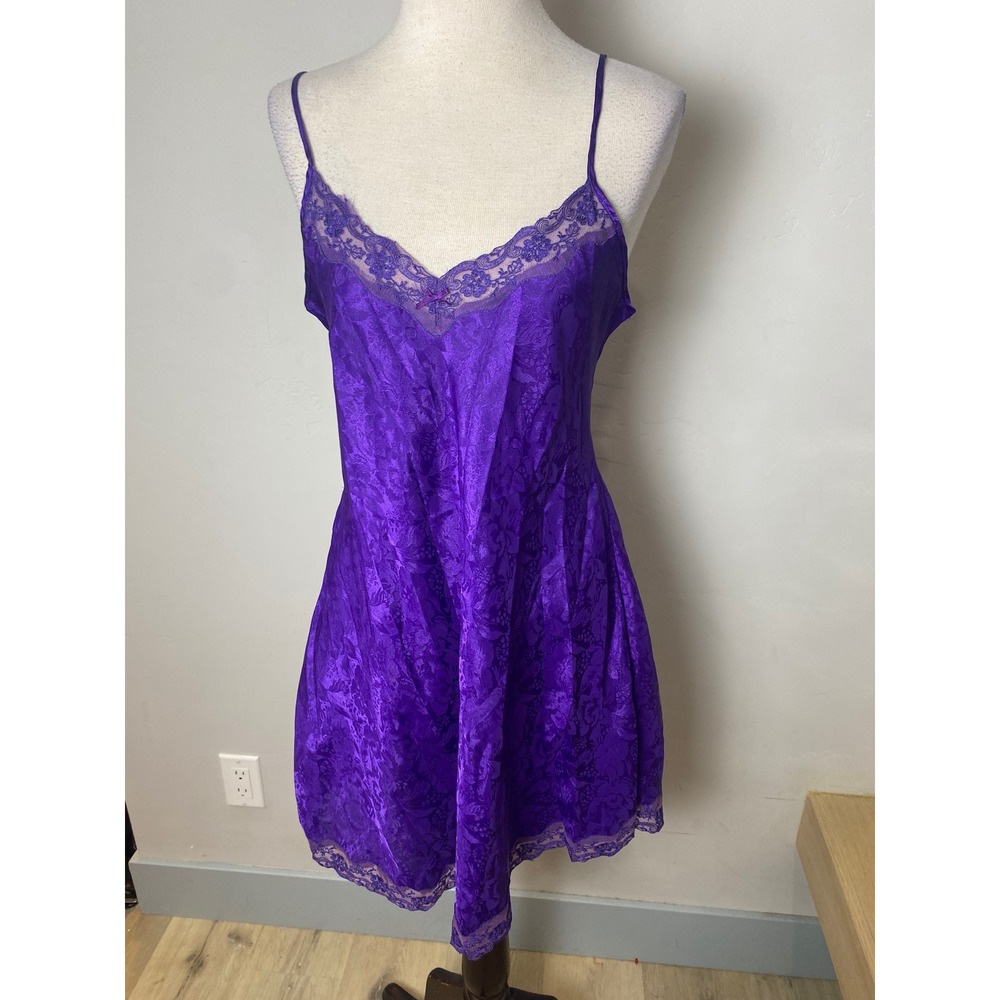 Vintage 80s 90s Purple Floral Jacquard Lace Chemise Nightgown Slip Dress S/M